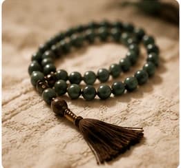 Emerald jade 99-bead tasbih
